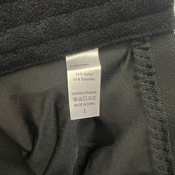 Post-Op bra size:L - Picture 2 of 3